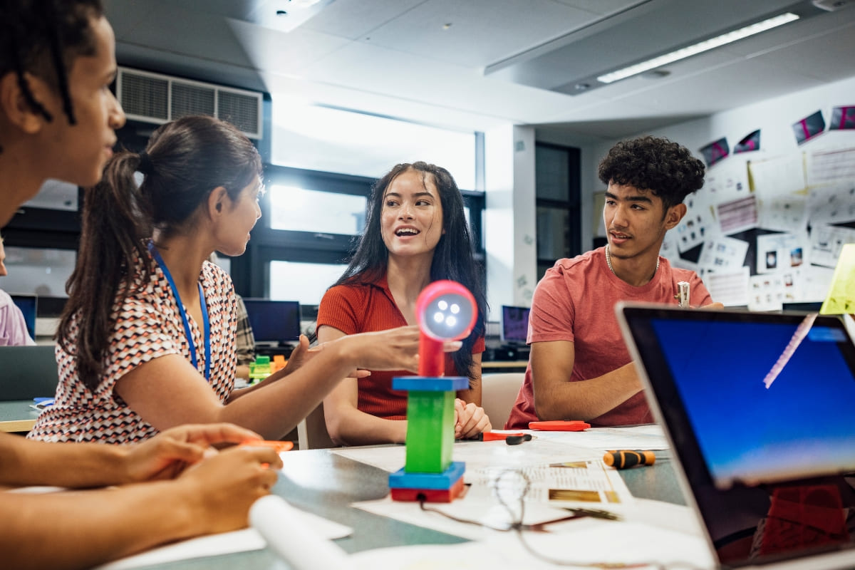 การเรียนรู้โดยใช้แบบจําลอง (2569) แบบลองใจไขปัญหาแบบลองบวนโม 2 Model Based Learning 02