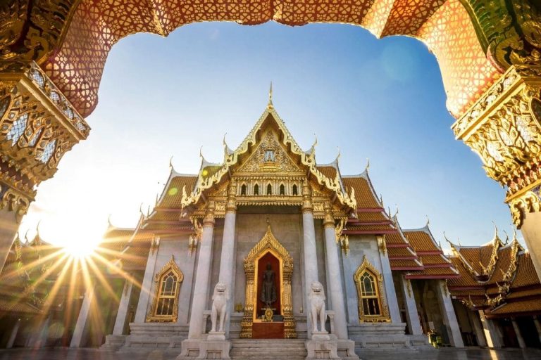ปก ฝันเห็นวัด
